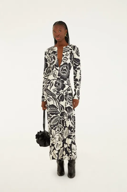 CASHEWS AND BIRDS WINTER WHITE MAXI DRESS