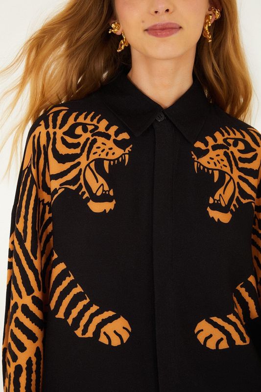 BLACK TIGER LONG SLEEVE SHIRT