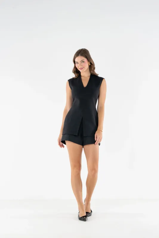 EM - Gwen Tunic - Black
