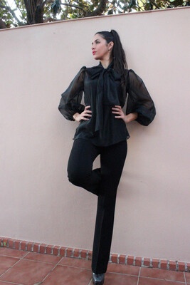 Blusa organza con lazada