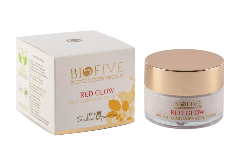RED GLOW - Revitalizing Ruby Scrub Mask
