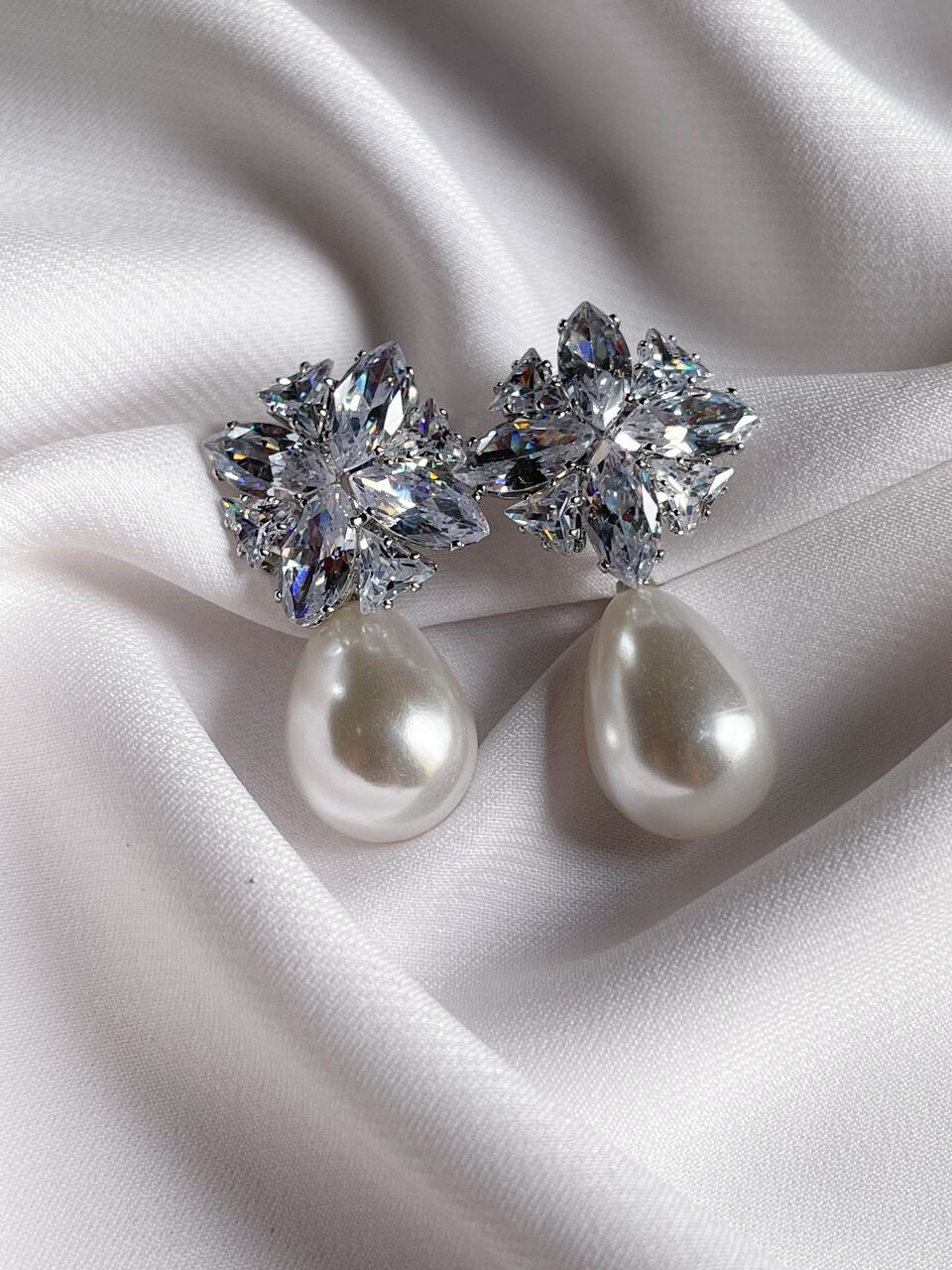 Pearls piece
