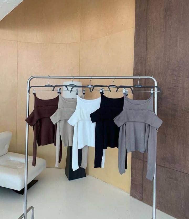 Off-shoulder tap