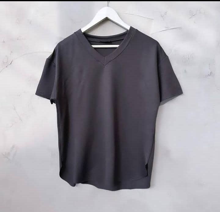 Vee crop top
