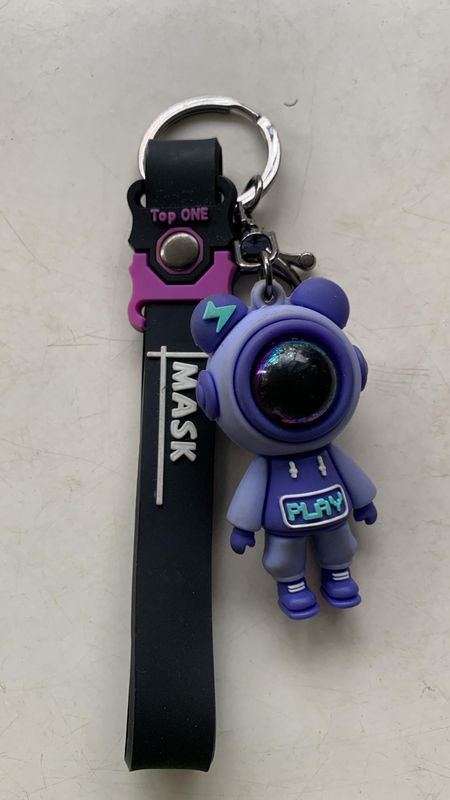 Mask keyholder