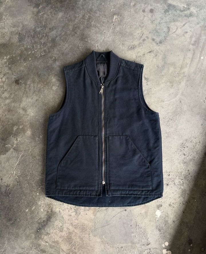 Drop sleeveless jacket