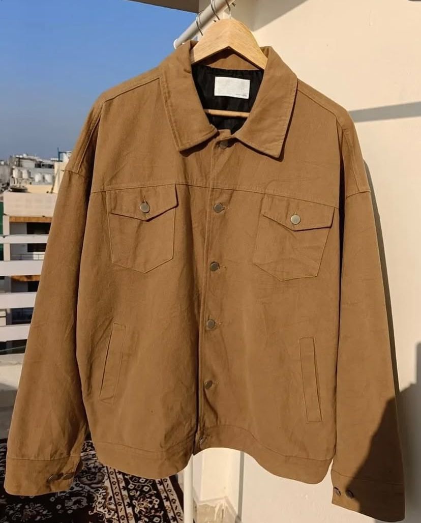 Rail jacket
