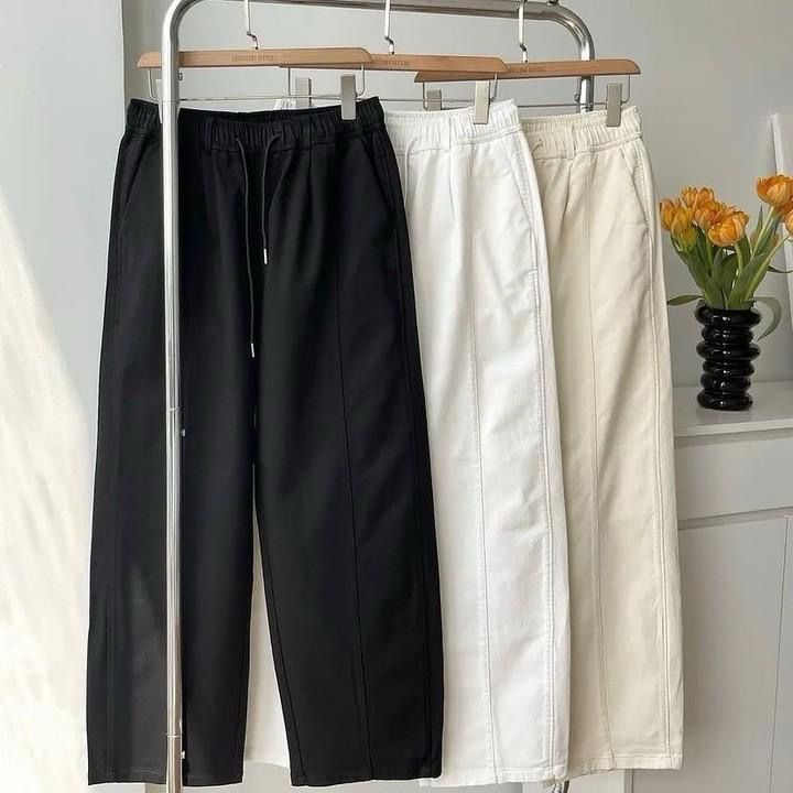 Essential Chinos Pants