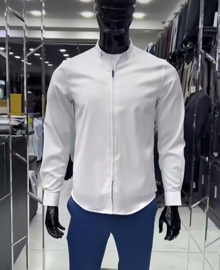 Plain zip shirt