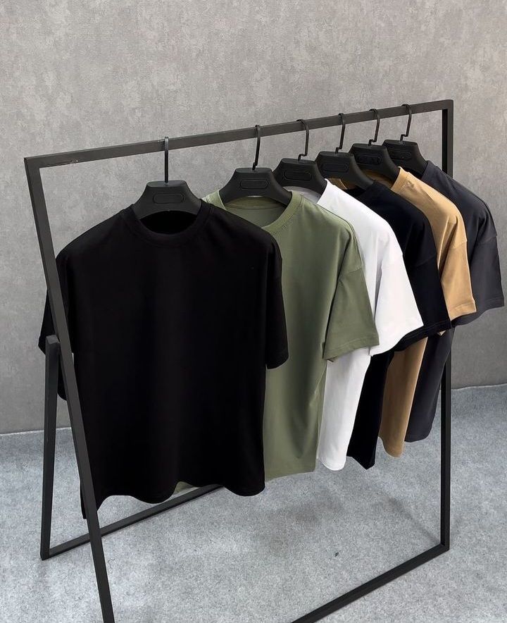 Oversized plain tee