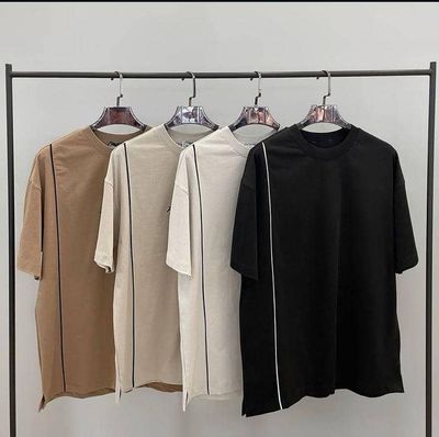 Thin line T-shirt