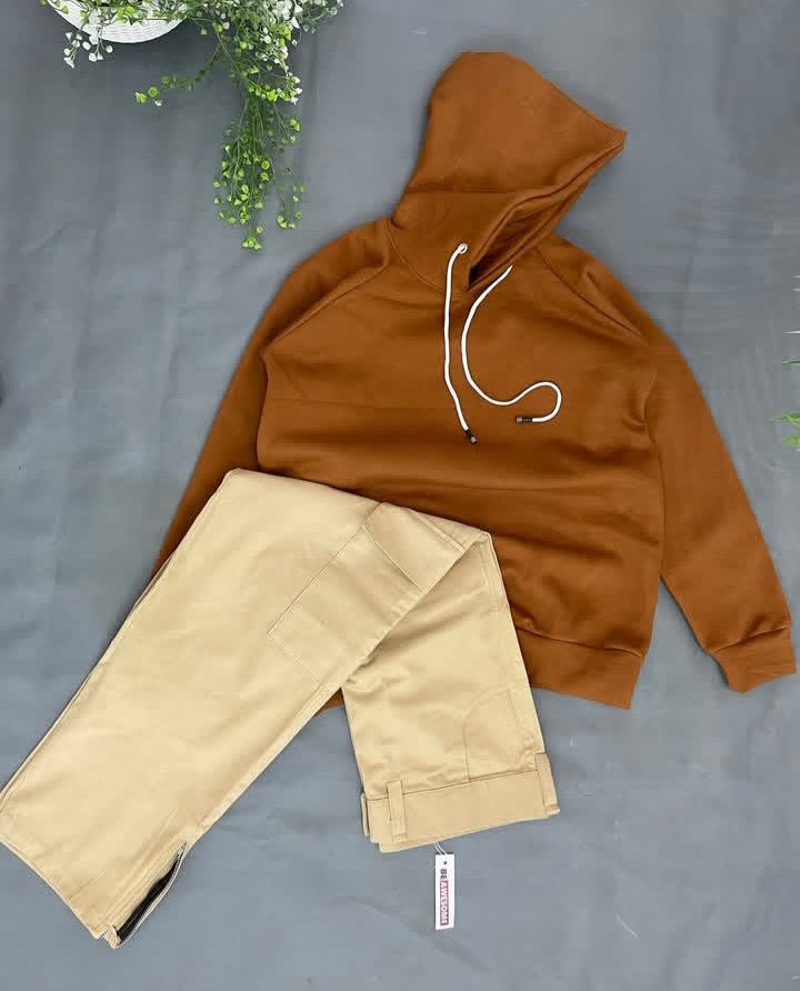 Hoodie and zipper cargo pant