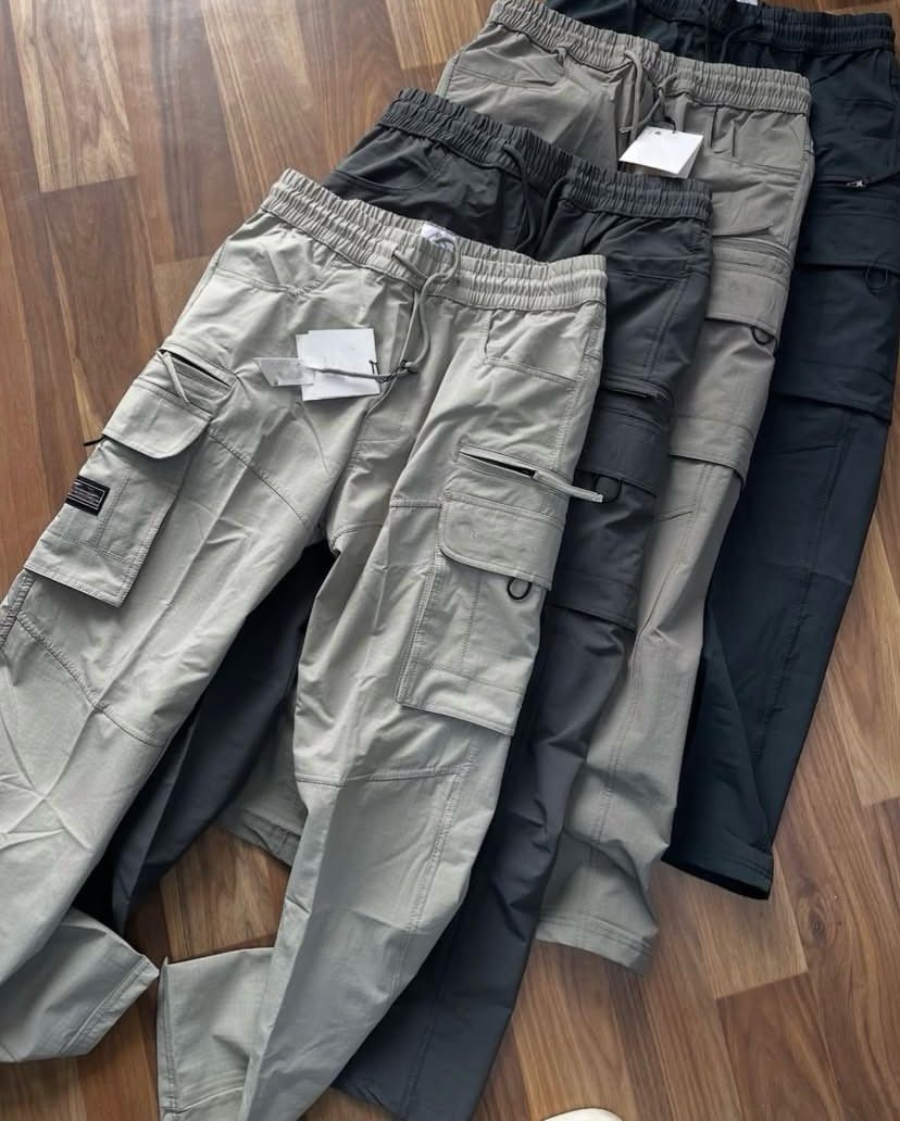 Standard Cotton Chinos Side Strap Cargo Pant