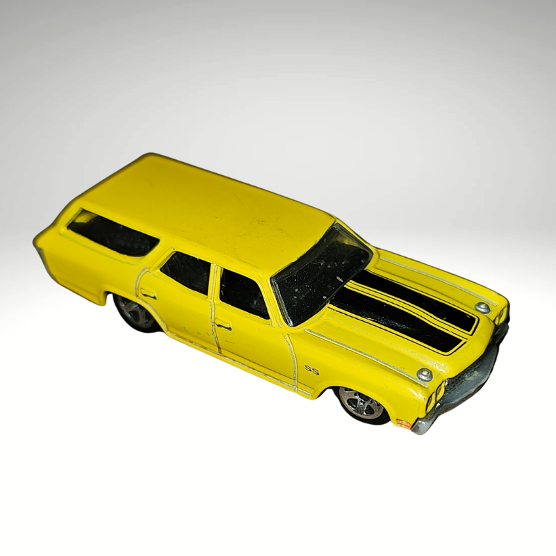 1970 70 Chevy Chevelle SS Wagon Collectible 1/64 Scale Diecast Model