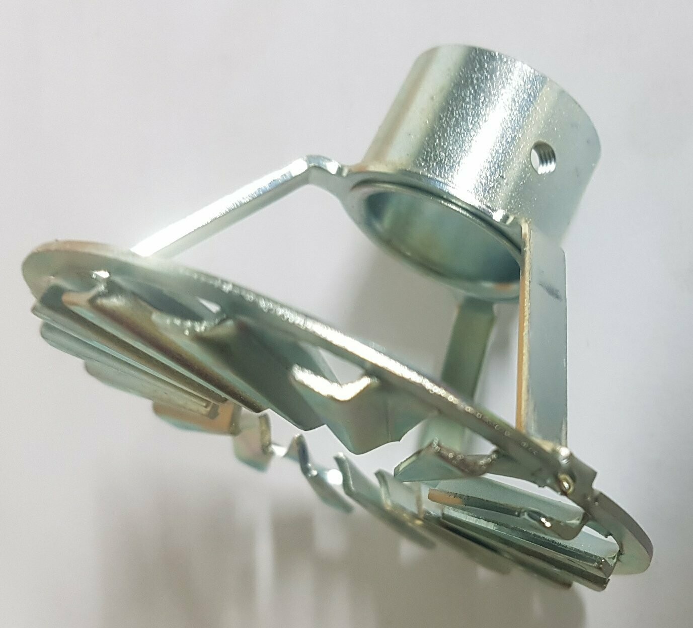 G01077- Accroche flamme pour EC