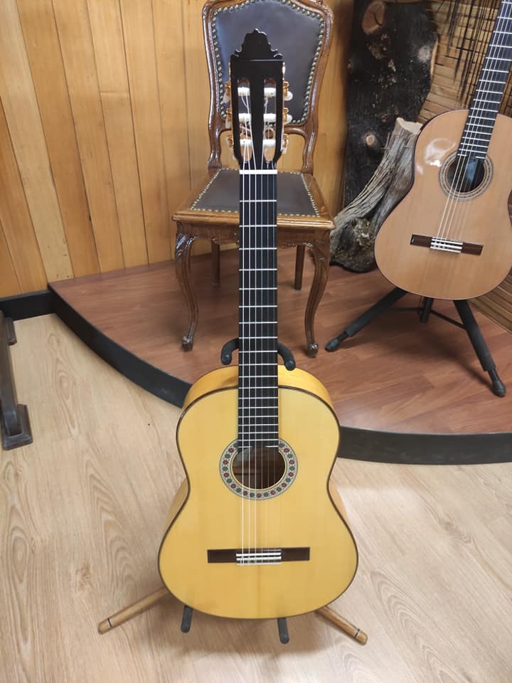 NEU: Flamenco-Gitarre - Valeriano Bernal - Modell 50 Aniversario - Blanca - Signature Modell