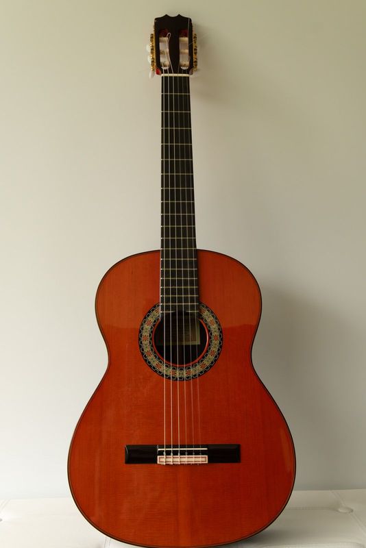 Rarität! Flamenco-Gitarre - Hermanos Conde Rarität! Flamenco-Gitarre - Hermanos Conde "Media Luna" Negra 2000 mit Zederdecke