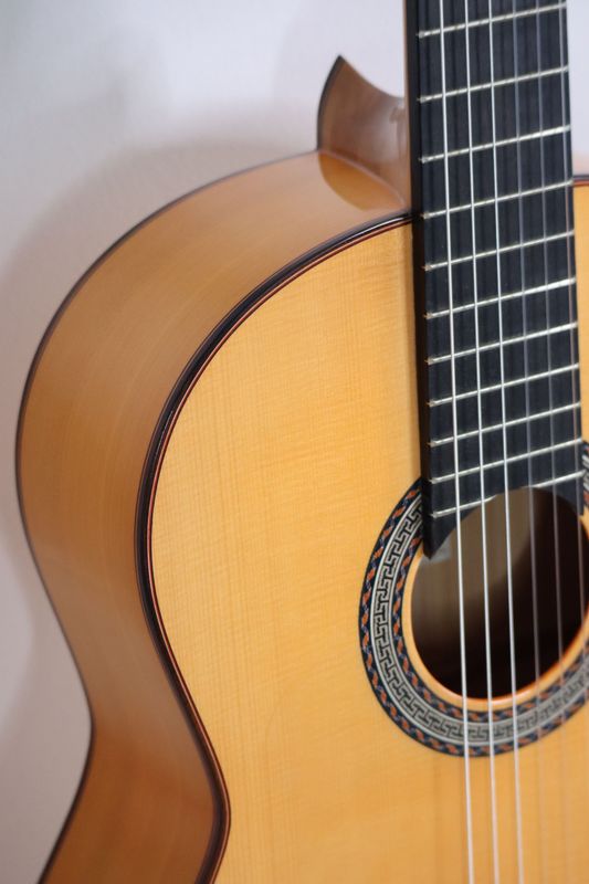 Top-Angebot: Grandiose Meister-Flamenco-Gitarre - Peña Vargas - Flamenca Blanca