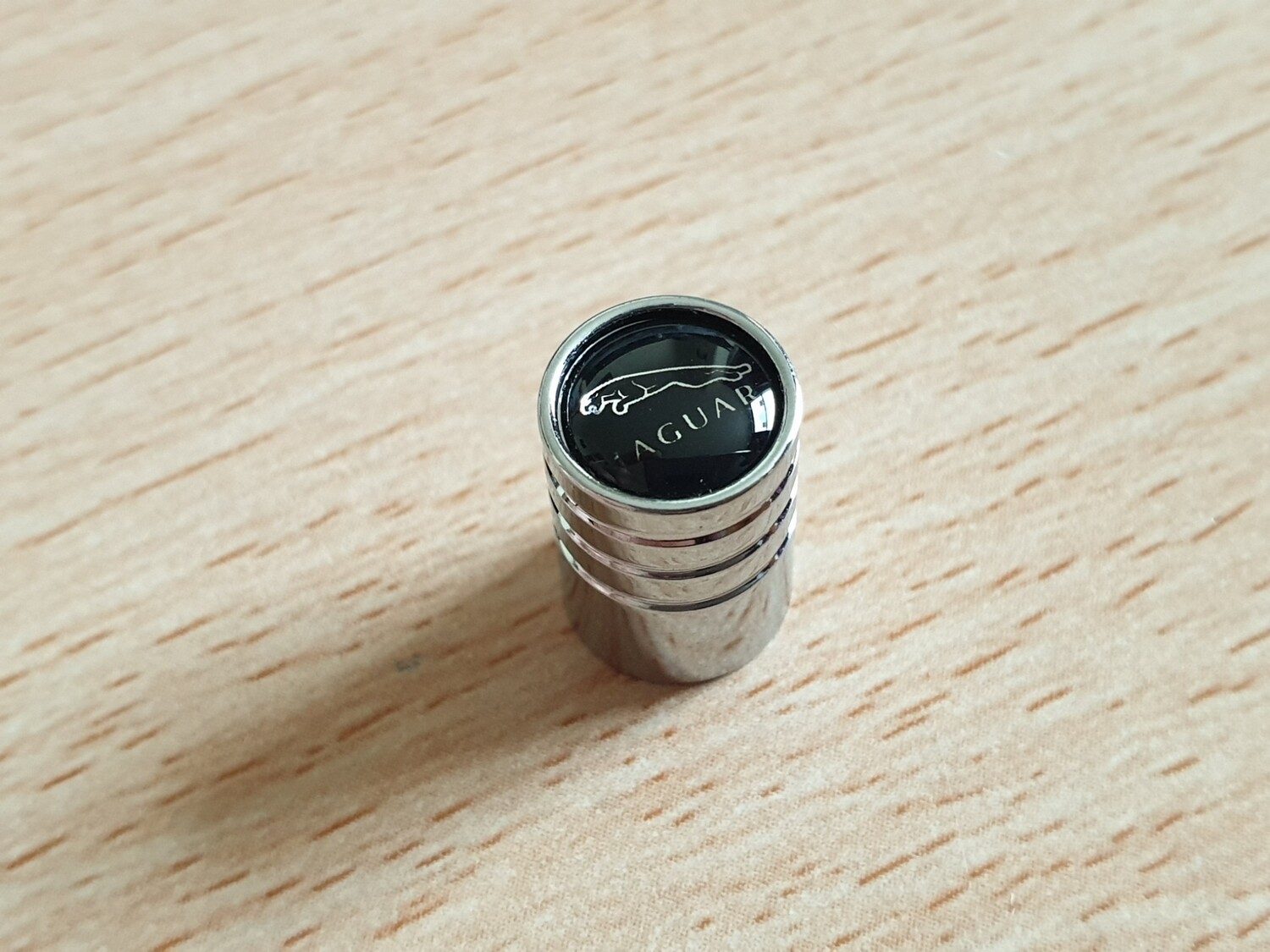 Jaguar Logo Tyre Valve Caps
