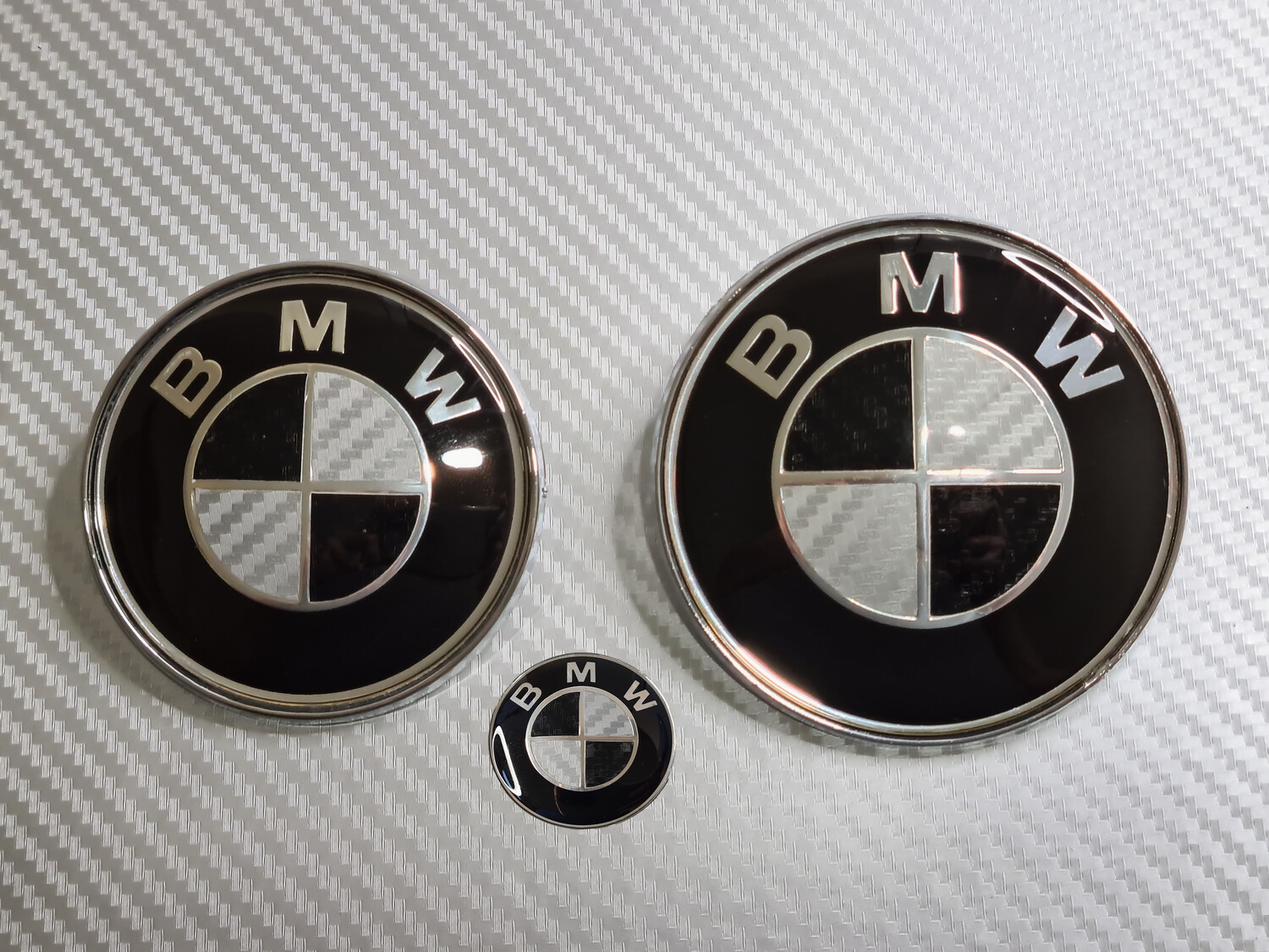 BMW Badge Set (x3) - Carbon Fibre Black & White