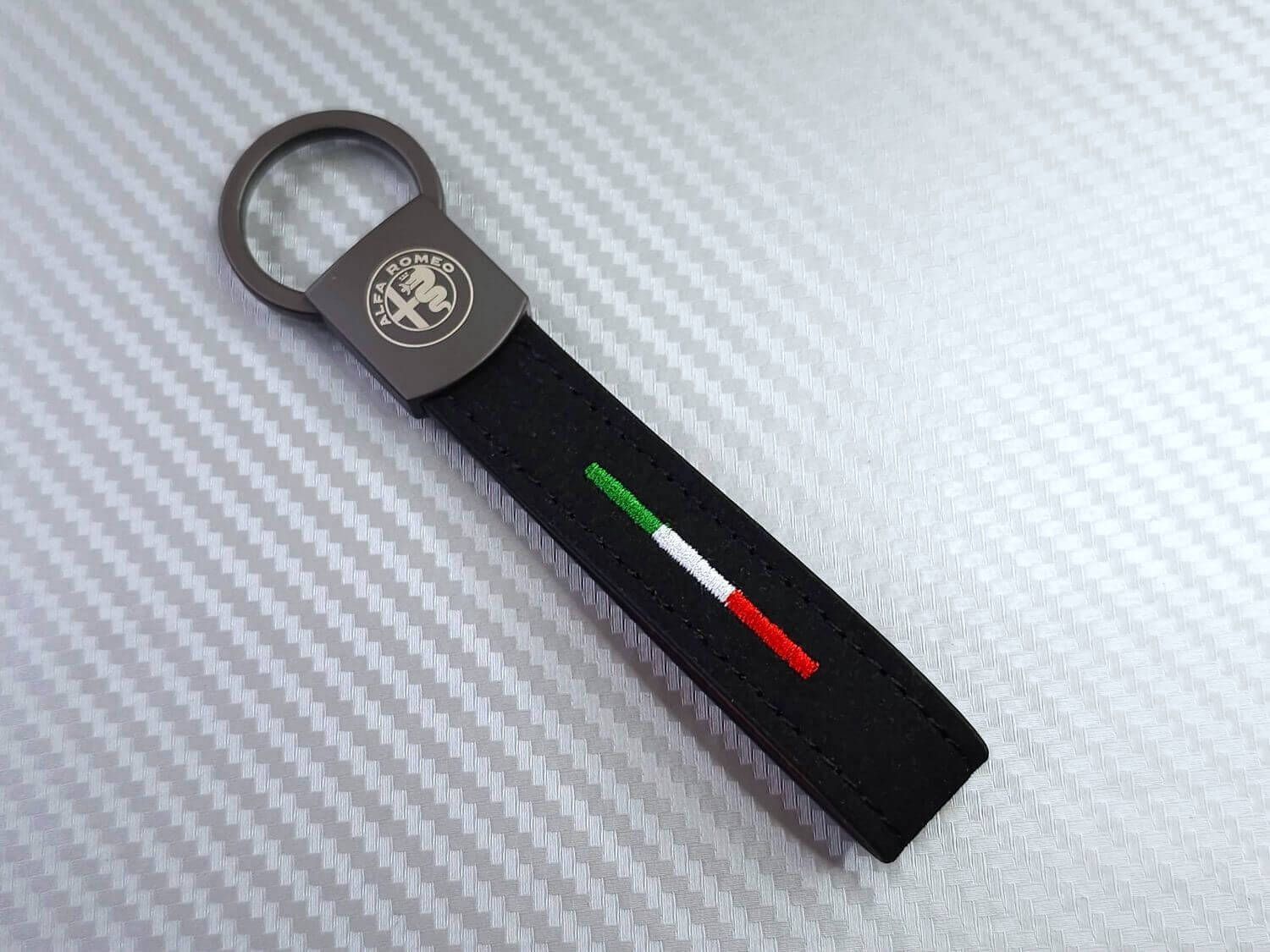 Alfa Romeo Keyring - Leather/Alcantara