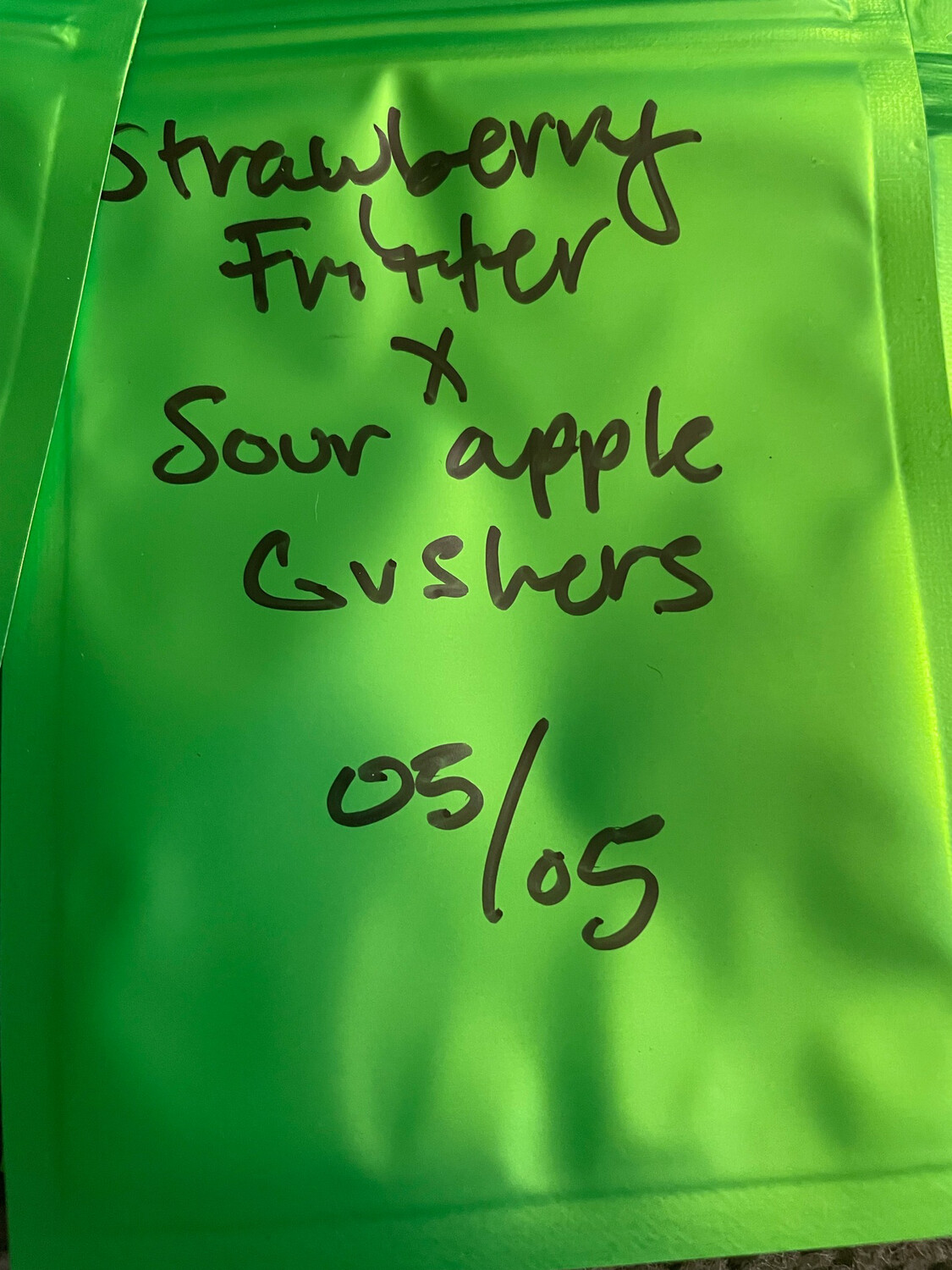 Strawberry Fritter X Sour Apple Gushers Qty 5 Regulars /5