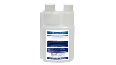 WB-122 - Squeeze &amp; Pour Bottle