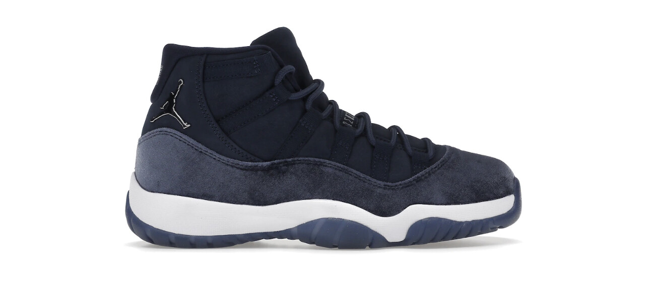 Air Jordan 11 Midnight Navy