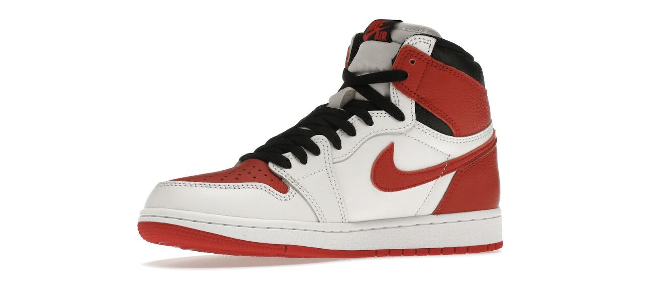 Air Jordan 1 Retro Heritage