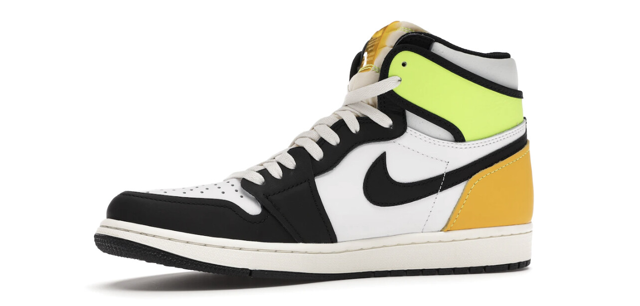Air Jordan 1 Retro Volt