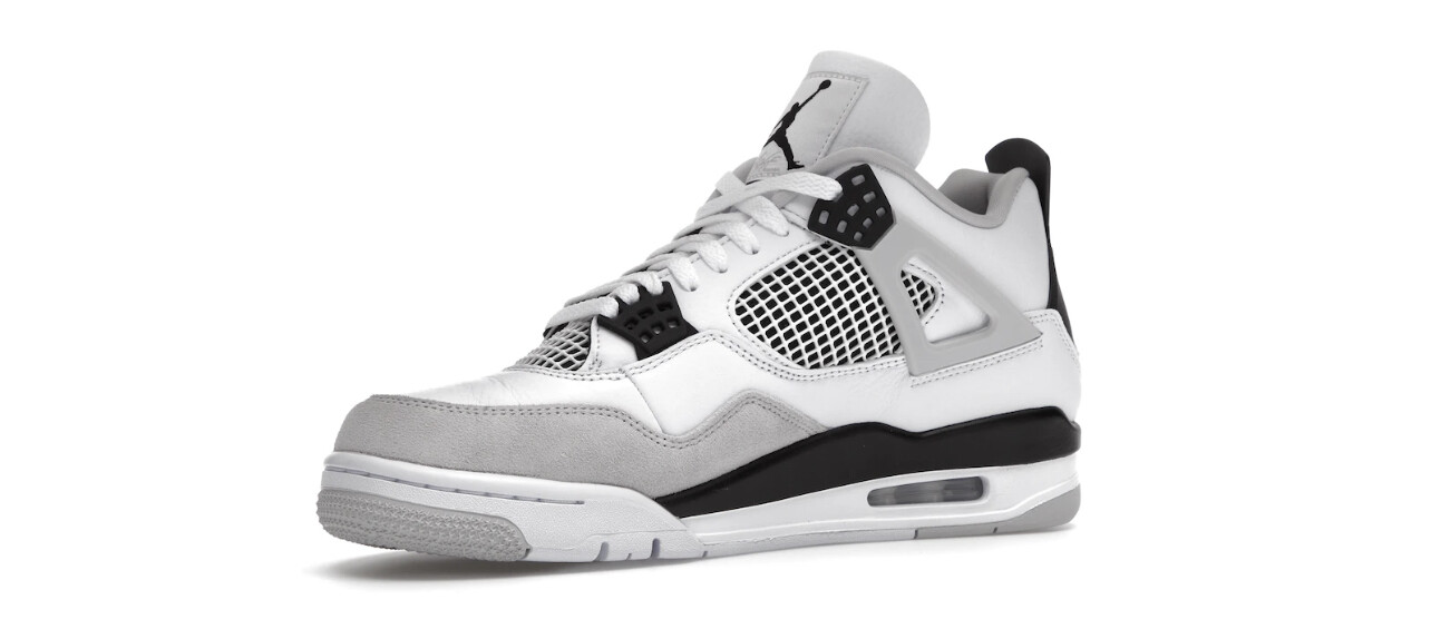 Air Jordan 4 Retro Military Black