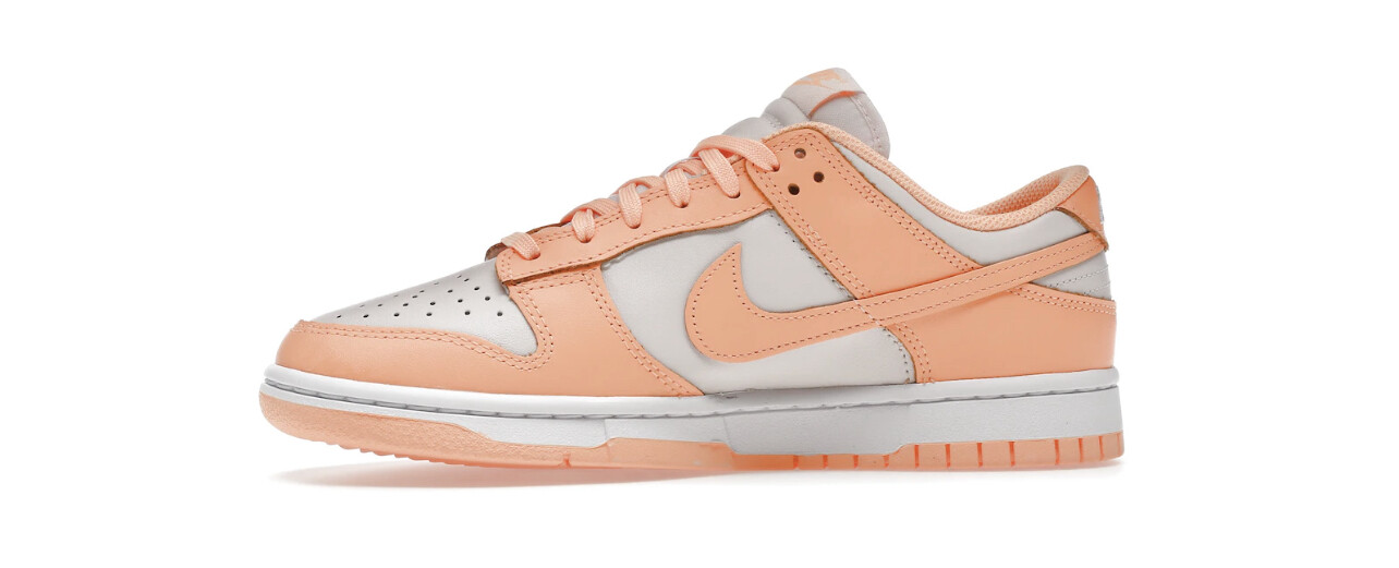 Dunk Low Peach
