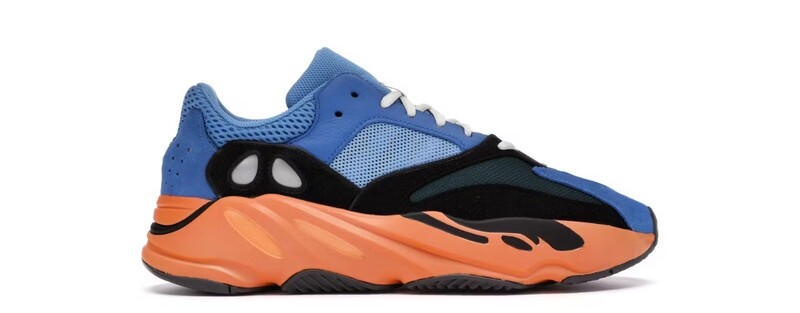 Yeezy 700 Blue Orange Size 4