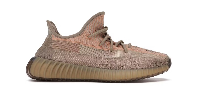 Yeezy 350 Santa Size 5.5