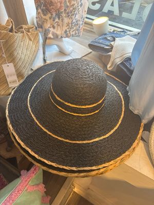 Mykonos black sun hat