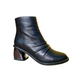Lezza Metallic Heel Boot