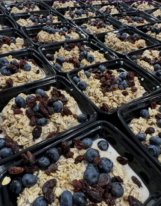 Blueberry Raisin Chia Overnight Oats