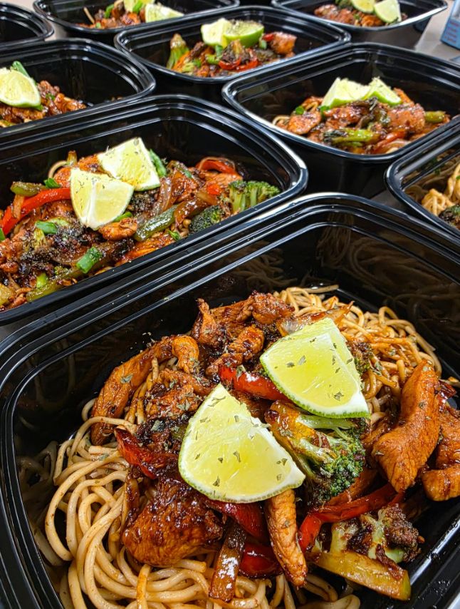 Chicken Lo Mein w/Organic Noodles
