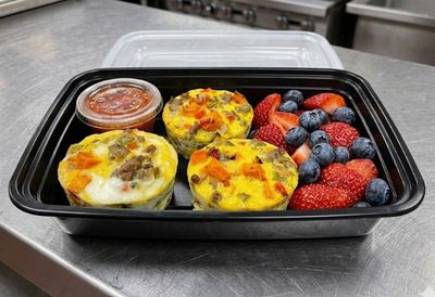 Turkey Sausage & Veggie Egg Muffins w/side fruit