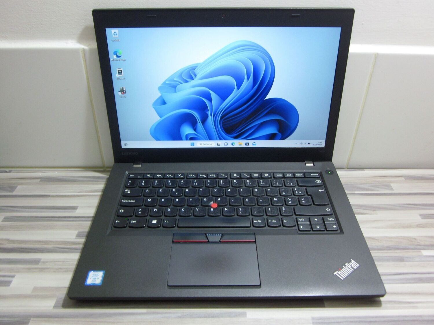 Lenovo Thinkpad T460 i5-6300U Écran tactile SSD 256Go Ram 8Go Windows 11 Pro