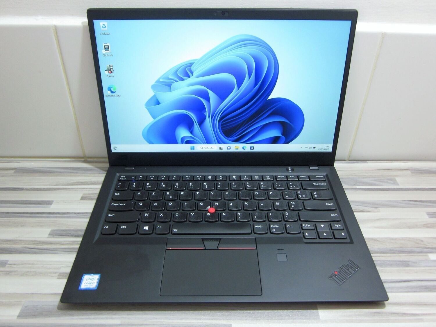LENOVO X1 CARBONE CORE i7-8550U Ram 8Go SSD 256Go Windows 11 pro