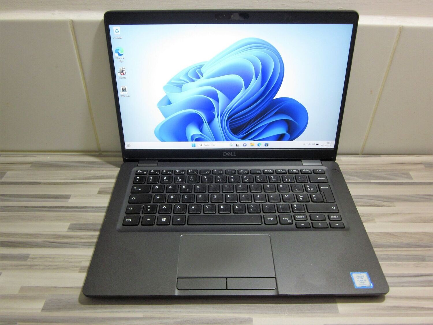 Dell Latitude 5300 i5-8365U ram 8Go SSD 512Go Windows 11 professionnel