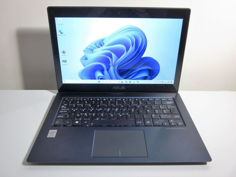 ASUS ZenBook UX301LA i7-5500U Écran Tactile Ram 8Go SSD 256 Go Win 11 Famille