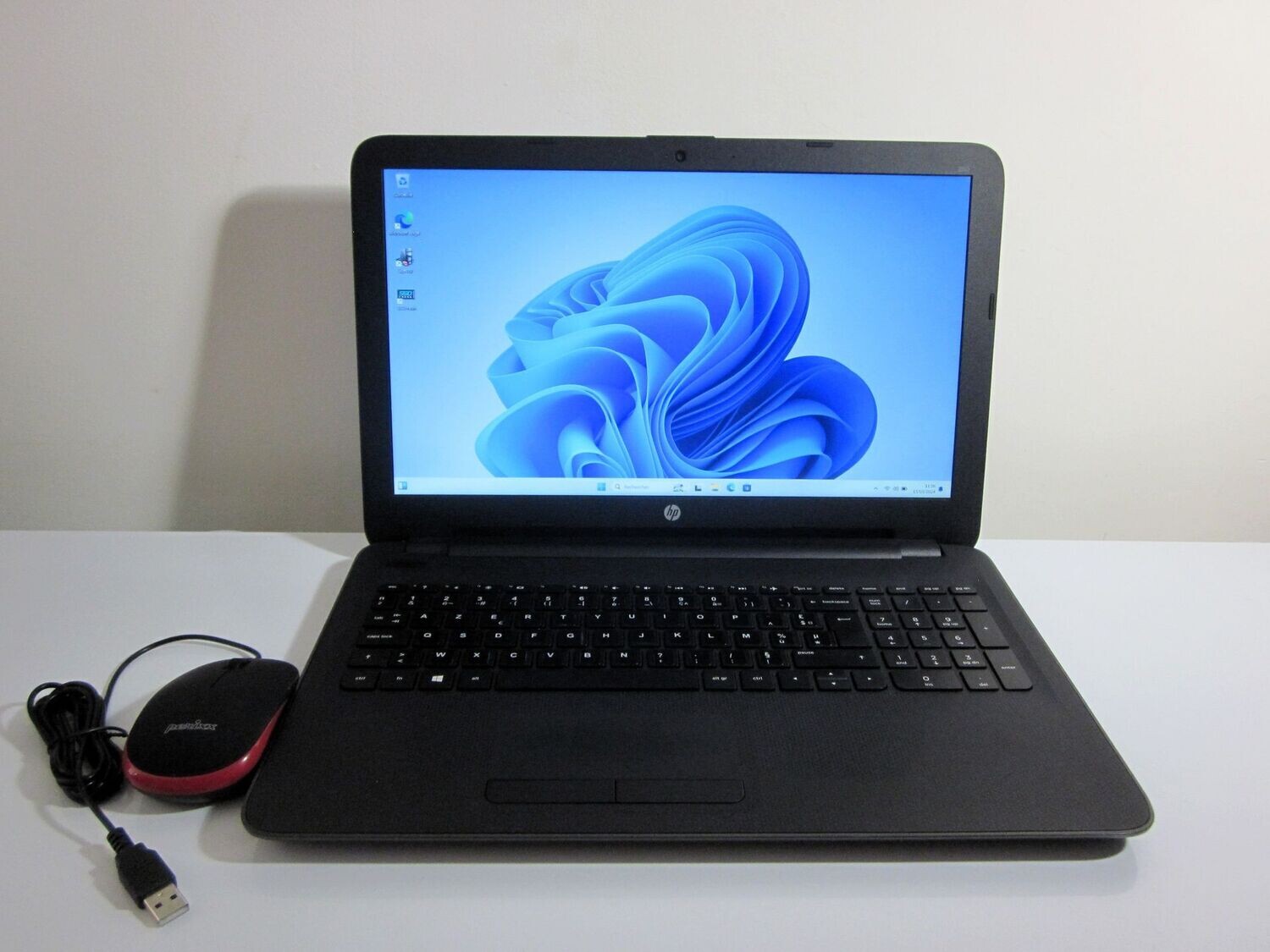 HP 250 G4 i3-5005U Ram 8Go SSD 240Go Windows 11 famille
