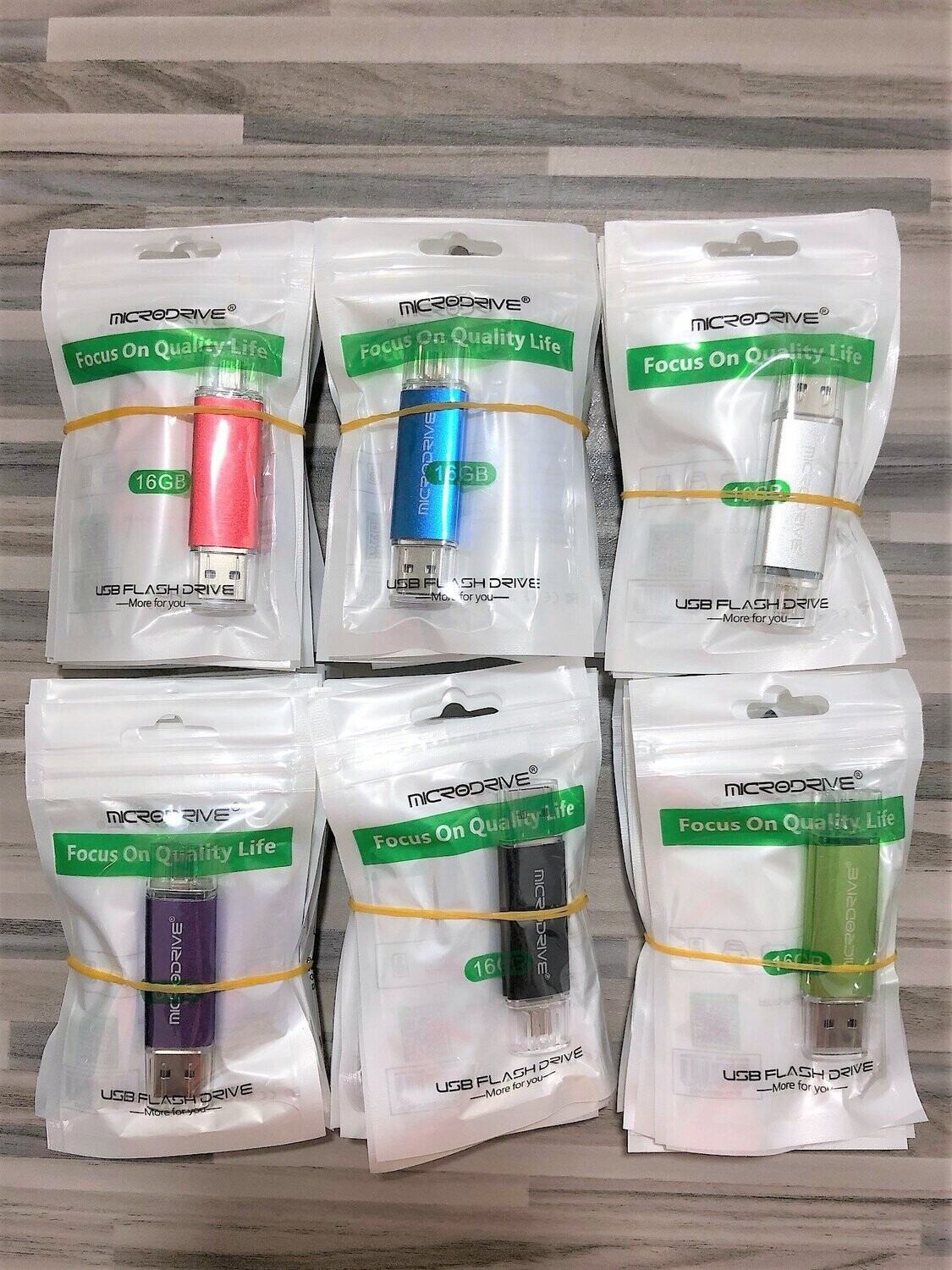 Clé usb 16Go 2en1 OTG ? flash Compatible Windows, iOS, Androïd Clé usb 16Go 2en1 OTG ? flash Compatible Windows, iOS, Androïd