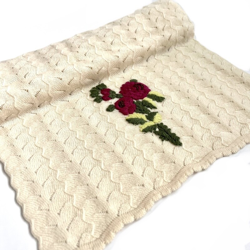 Cream Cashmere Embroidered Neck Scarf