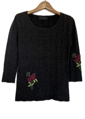 Cashmere Lacy Knit Rose Top