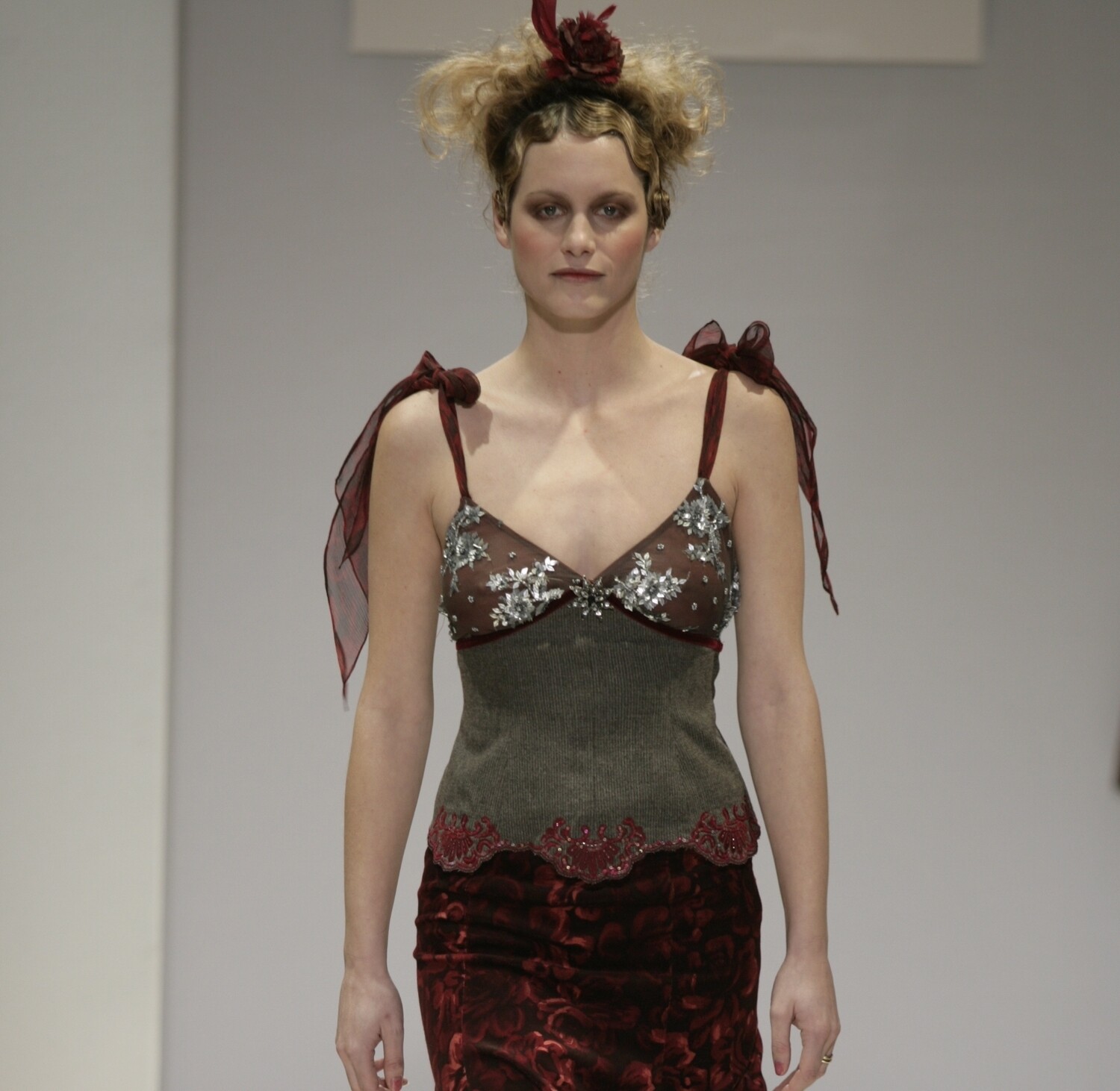 Wool & Lace Scalloped Hem Bustier