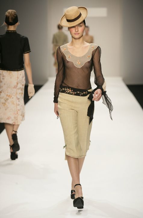 Silk Cropped Trousers