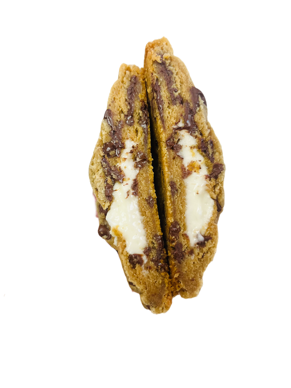 Chocolate chip stuffed cheese cake